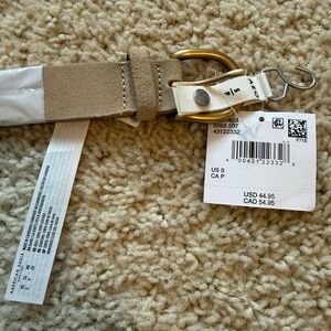 American Eagle tan leather belt with gold accents